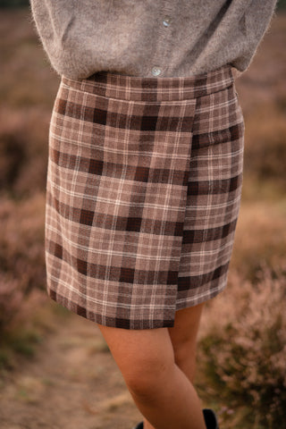 Jet's Favs skirt choco block