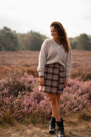 Lola perfect cardigan taupe