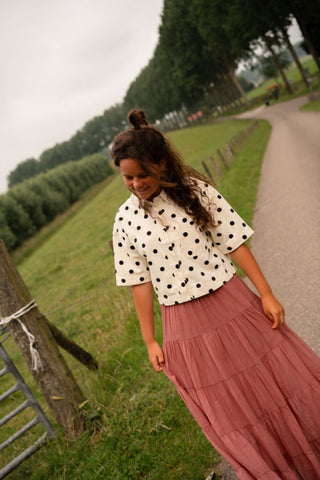 8459 beige short blouse dot sief – foto 5