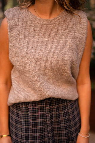 megan spencer taupe