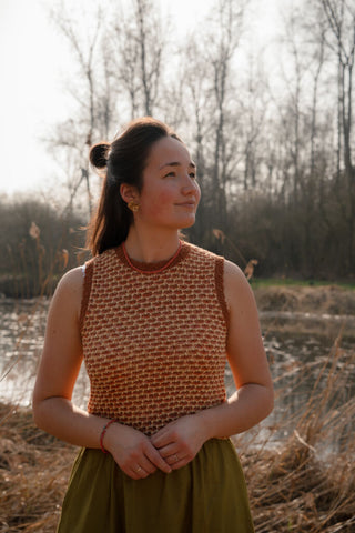 Daphne crochet top 1586 Jasmijn brown/yellow