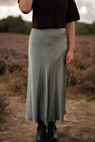 Satin skirt bobby army