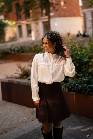 white blouse vesper