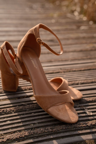 6200 suede camel heels – foto 4