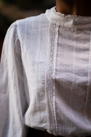 white blouse catarina