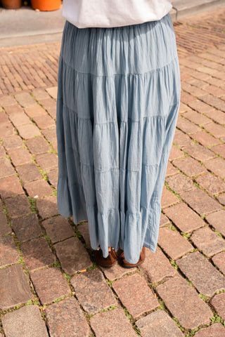 blue skirt vic boe