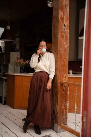 beige cardigan nova