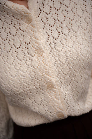 beige cardigan nova