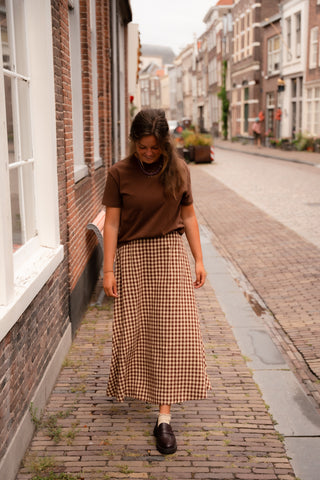 Best basic tee brown