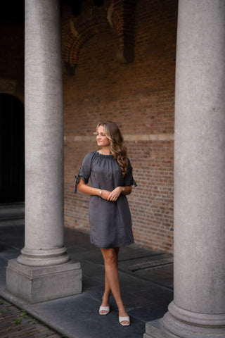dress grey margot bow – foto 3