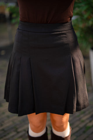 Lulu tennis skirt black