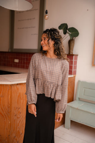 block top- back ruffle