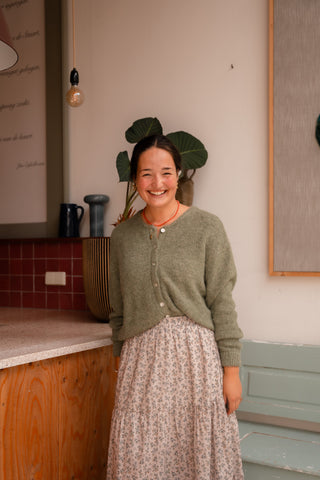 Lola perfect cardigan olive