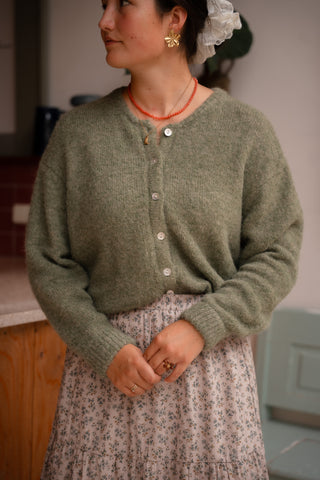 Lola perfect cardigan olive
