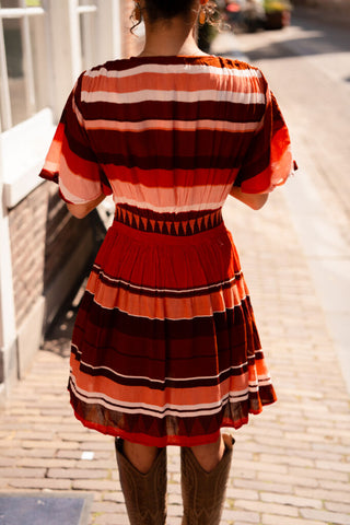 ANGE oflyma sulana bordeaux stripe dress – foto 3