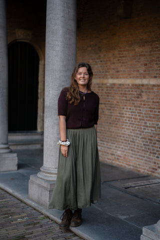 bordeaux chic cardigan