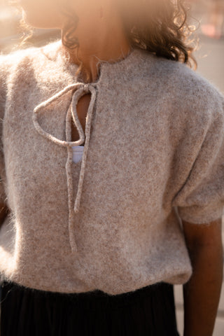 194 top wrap carla taupe