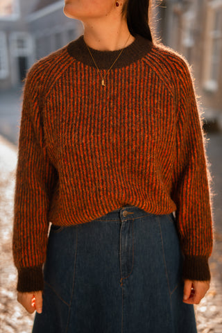 A View Senna knit pullover brown/orange