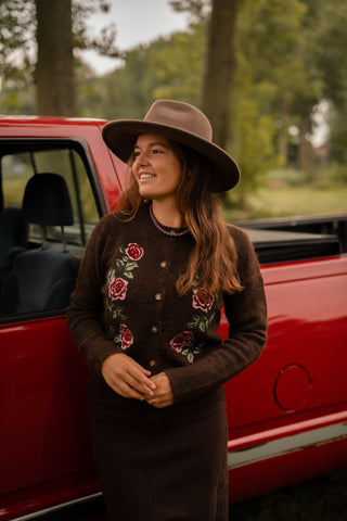 cardigan braided flower brown