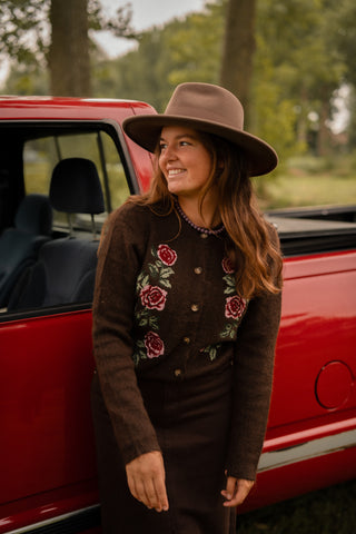cardigan braided flower brown