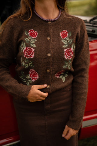 cardigan braided flower brown