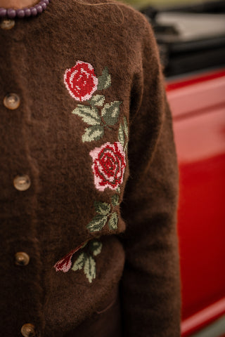 cardigan braided flower brown