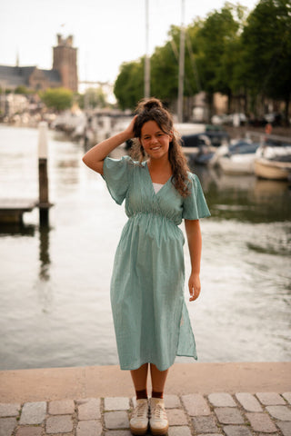 5625-2 block dress green lille
