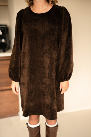 aurelia velvet brown