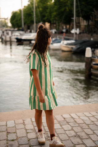 6720 vert stripe dress trend – foto 3