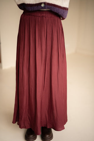skirt beau bordeaux